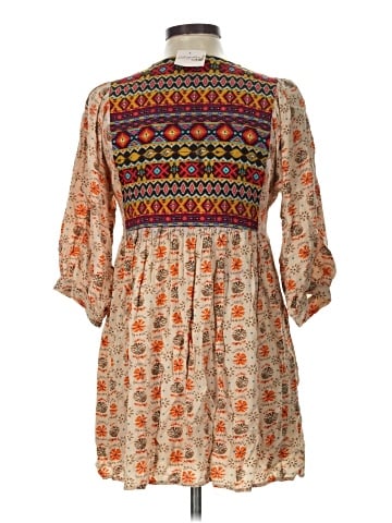 Umgee 3/4 Sleeve Blouse (view 2)