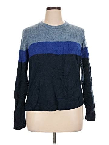 Old Navy Pullover Sweater (view 1)