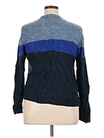 Old Navy Pullover Sweater (view 2)