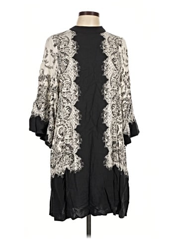 H&M Casual Dress (view 1)