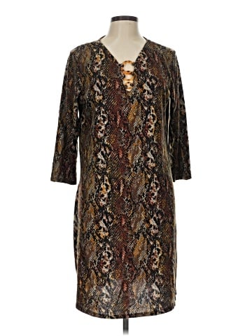 Tacera Casual Dress (view 1)