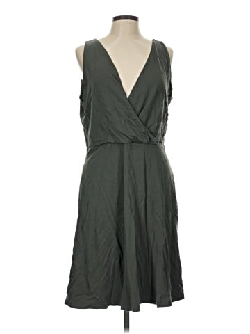 Ann Taylor LOFT Casual Dress (view 1)