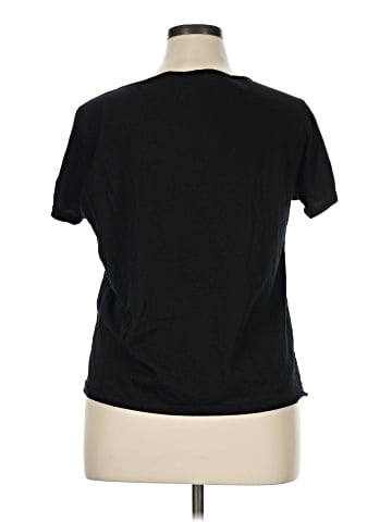 H&M Short Sleeve T-Shirt (view 2)