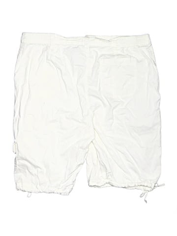 Karen Scott Cargo Shorts (view 2)
