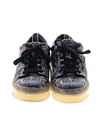 DKNY Sneakers (view 2)