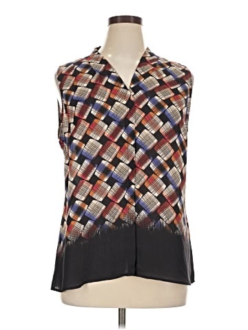 Nic + Zoe Sleeveless Button-Down Shirt (view 1)