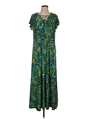 Attitudes by Renee Casual Dress (view 1)