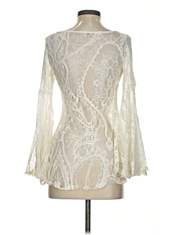 Charlotte Russe Long Sleeve Top (view 2)
