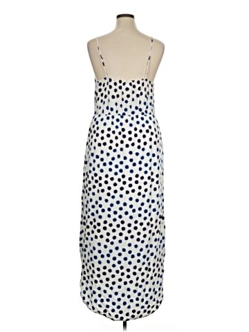 Old Navy Casual Dress (view 2)
