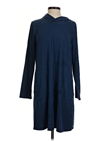 Purejill Poncho (view 1)