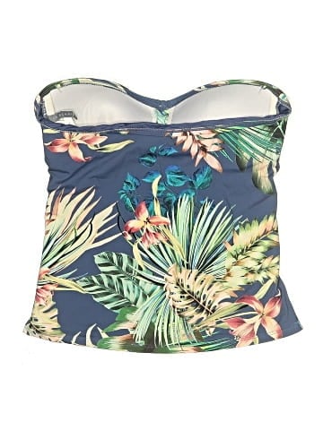 La Blanca Swimsuit Top (view 2)