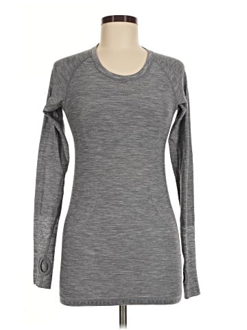 Lululemon Athletica Long Sleeve T-Shirt (view 1)