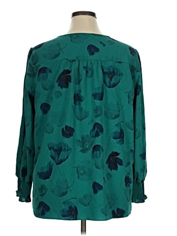 Ava & Viv 3/4 Sleeve Blouse (view 2)