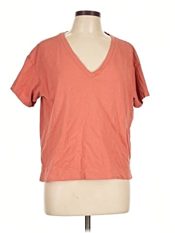 Old Navy Short Sleeve T-Shirt (view 1)