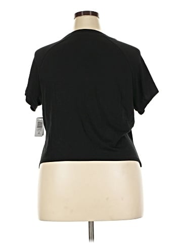 Retro Chic by Torrid Short Sleeve T-Shirt (view 2)