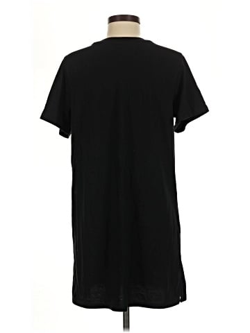 Old Navy Casual Dress (view 2)