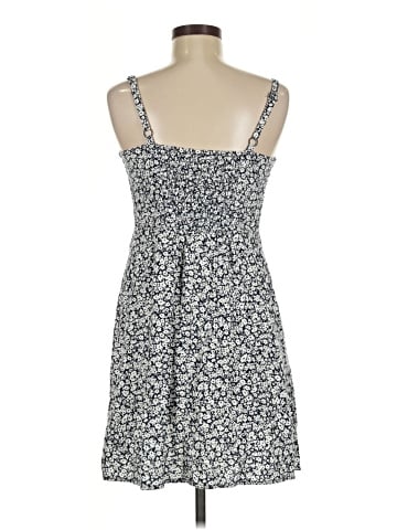 Old Navy Casual Dress (view 2)