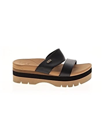 Reef Sandals (view 1)