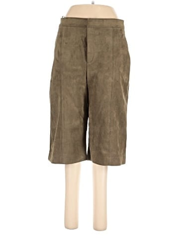 Zara Khakis (view 1)