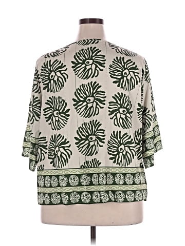 Emery Rose Short Sleeve Blouse (view 2)