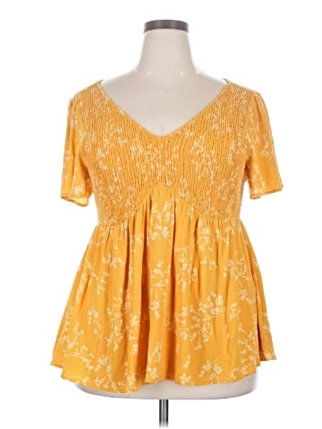 Torrid Short Sleeve Top (view 1)