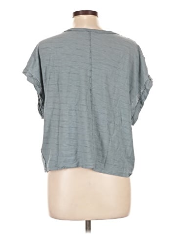 Urban Outfitters Short Sleeve T-Shirt (view 2)