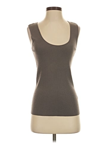St. John Sleeveless Top (view 1)