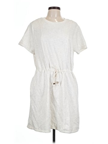 Elie Tahari Casual Dress (view 1)