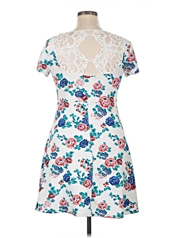 No Boundaries Casual Dress (view 2)