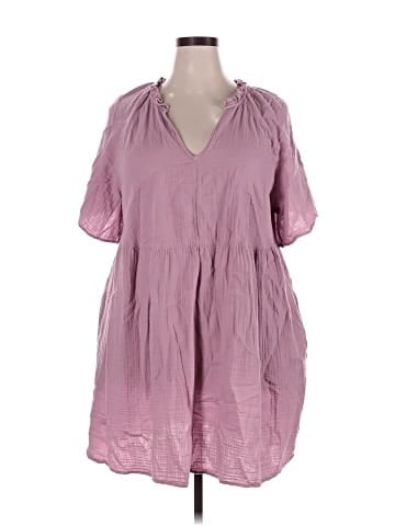 Old Navy Casual Dress (view 1)