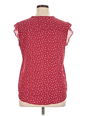 Fun2Fun Sleeveless Blouse (view 2)