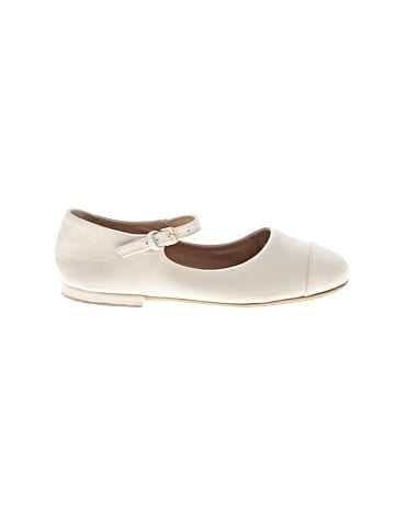 Zara Flats (view 1)