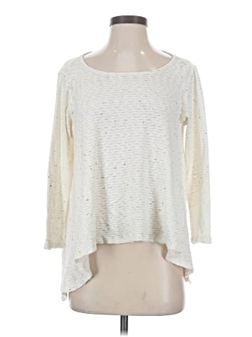 Puella 3/4 Sleeve Top (view 1)