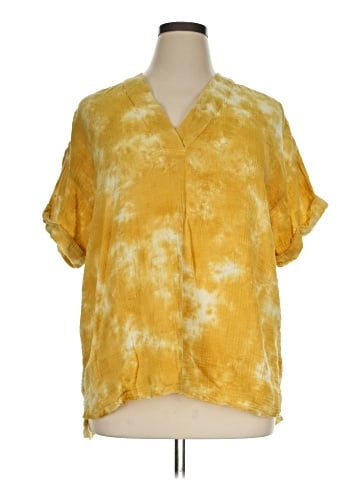 wonderly Short Sleeve Blouse (view 1)