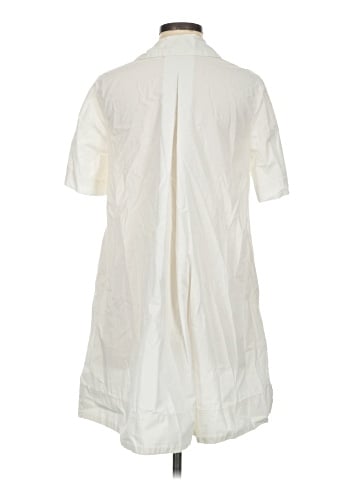 Old Navy Casual Dress (view 2)