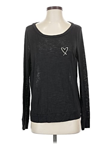 Victoria's Secret Long Sleeve T-Shirt (view 1)