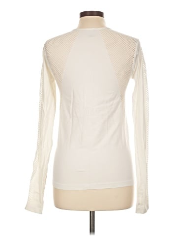 Forever 21 Long Sleeve T-Shirt (view 2)