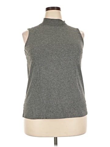 Roaman's Sleeveless T-Shirt (view 1)