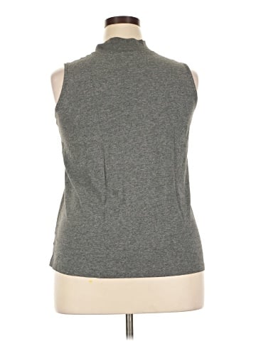 Roaman's Sleeveless T-Shirt (view 2)