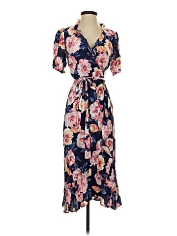 Old Navy Casual Dress (view 1)
