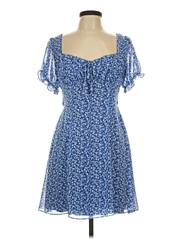 B. Darlin Casual Dress (view 1)