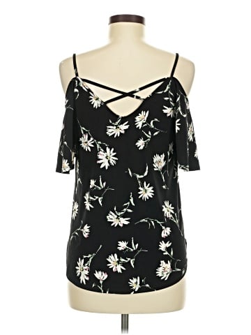 Kaileigh Sleeveless Blouse (view 2)