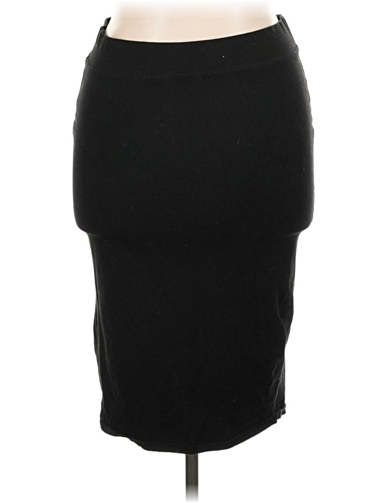 Pre-owned Torrid Casual Skirt In Black