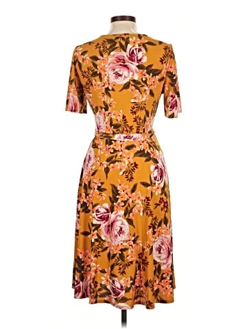 Donna Morgan Casual Dress (view 2)