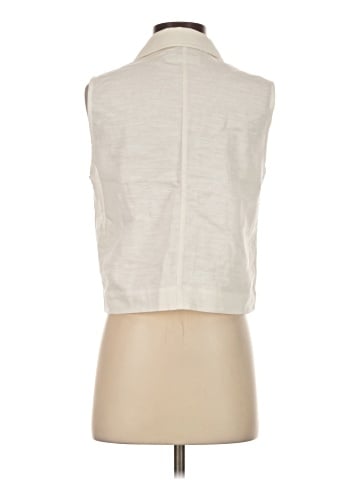 Zara Sleeveless Button-Down Shirt (view 2)