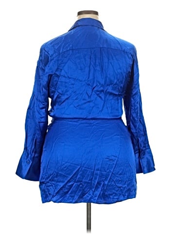 Zara 3/4 Sleeve Blouse (view 2)