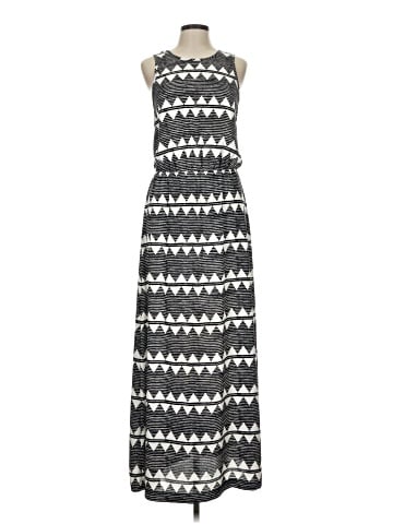 H&M Casual Dress (view 1)