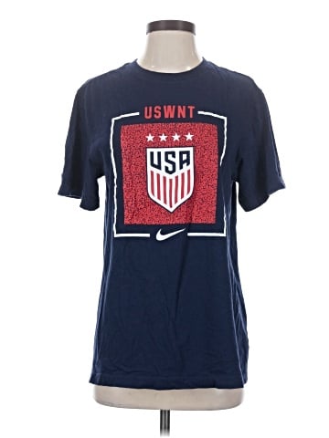 Nike Short Sleeve T-Shirt (view 1)