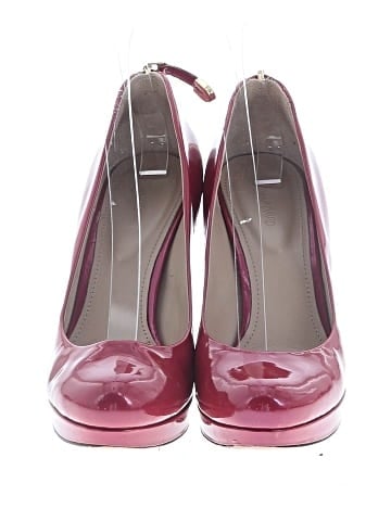 Joan & David Heels (view 2)