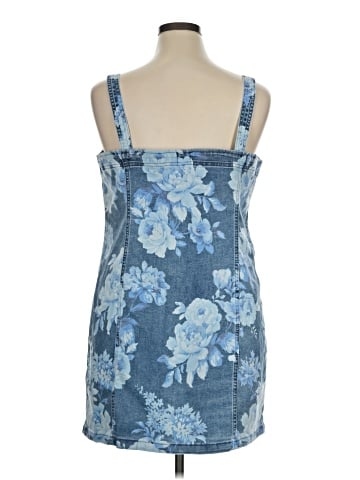 Gap Casual Dress (view 2)